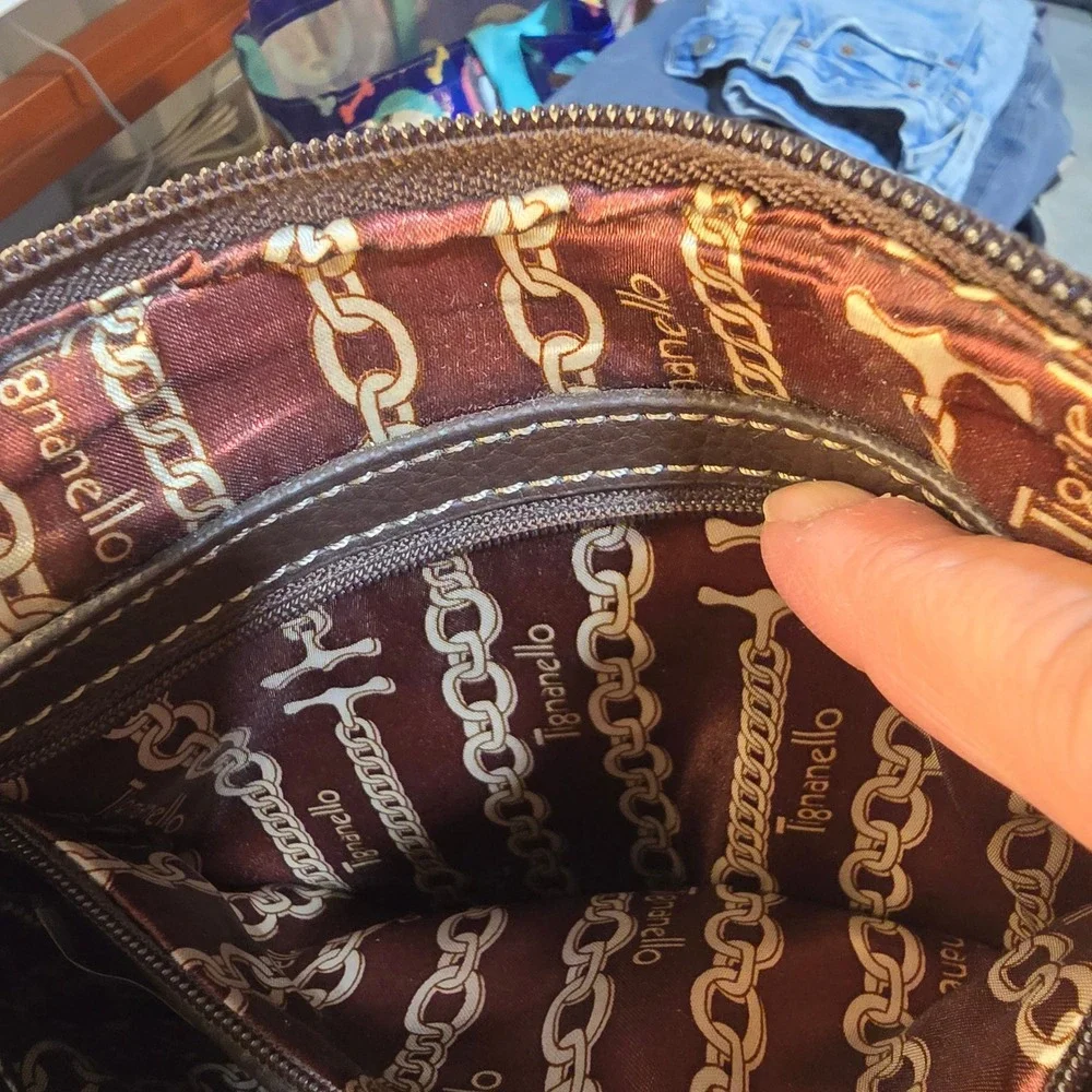 Tignanello Dark Brown Pebbled Leather Crossbody‎ Bag Organizer Contrast Stitch